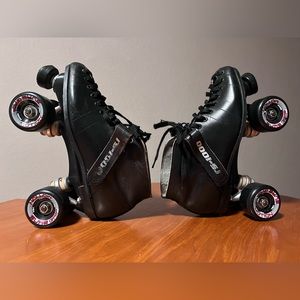 Riedell Speed skates with new set of vintage wheels woman’s size 7
